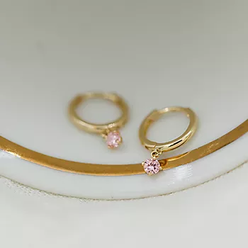 Bilde nummer 4 av Pan Jewelry, Øredobber i 585 gult gull med rosa zirkonia