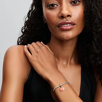 Bilde nummer 2 av Pandora Moments, Charm i  925 sølv med zirkonia og imitert korall