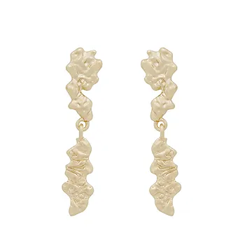 Cat øredobber i forgylt messing