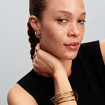 Bilde nummer 2 av Pandora Essence, Øreringer i forgylt  925 sølv