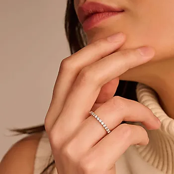 Bilde nummer 3 av Ring i 925 sølv med zirkona