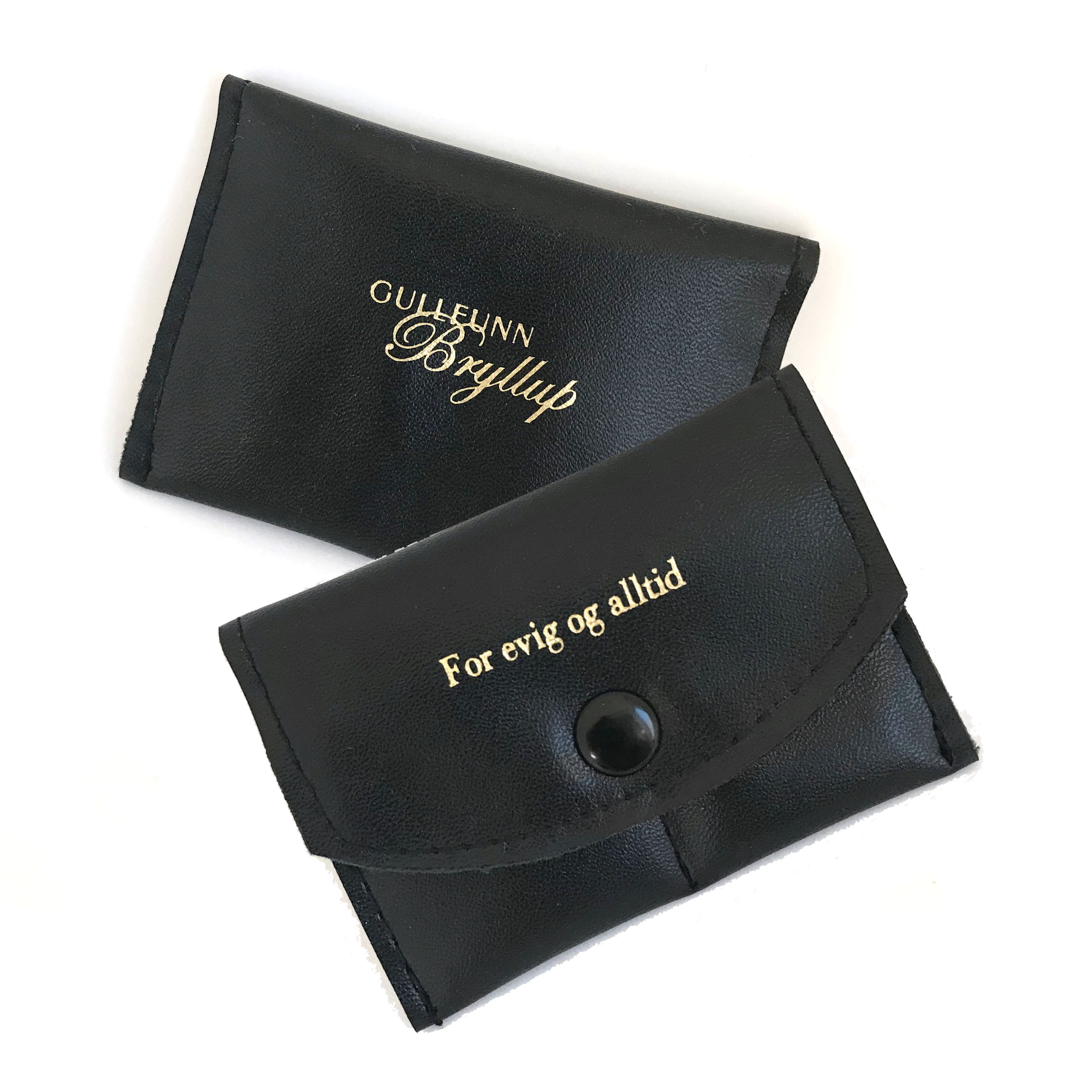 Giftering pouch
