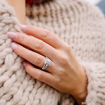 Bilde nummer 2 av Elizabeth diamantring i 585 hvitt gull 1,00 ct