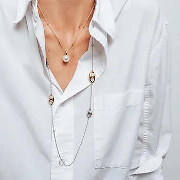 Bilde nummer 2 av Smykke i 925 forgylt sølv med perle