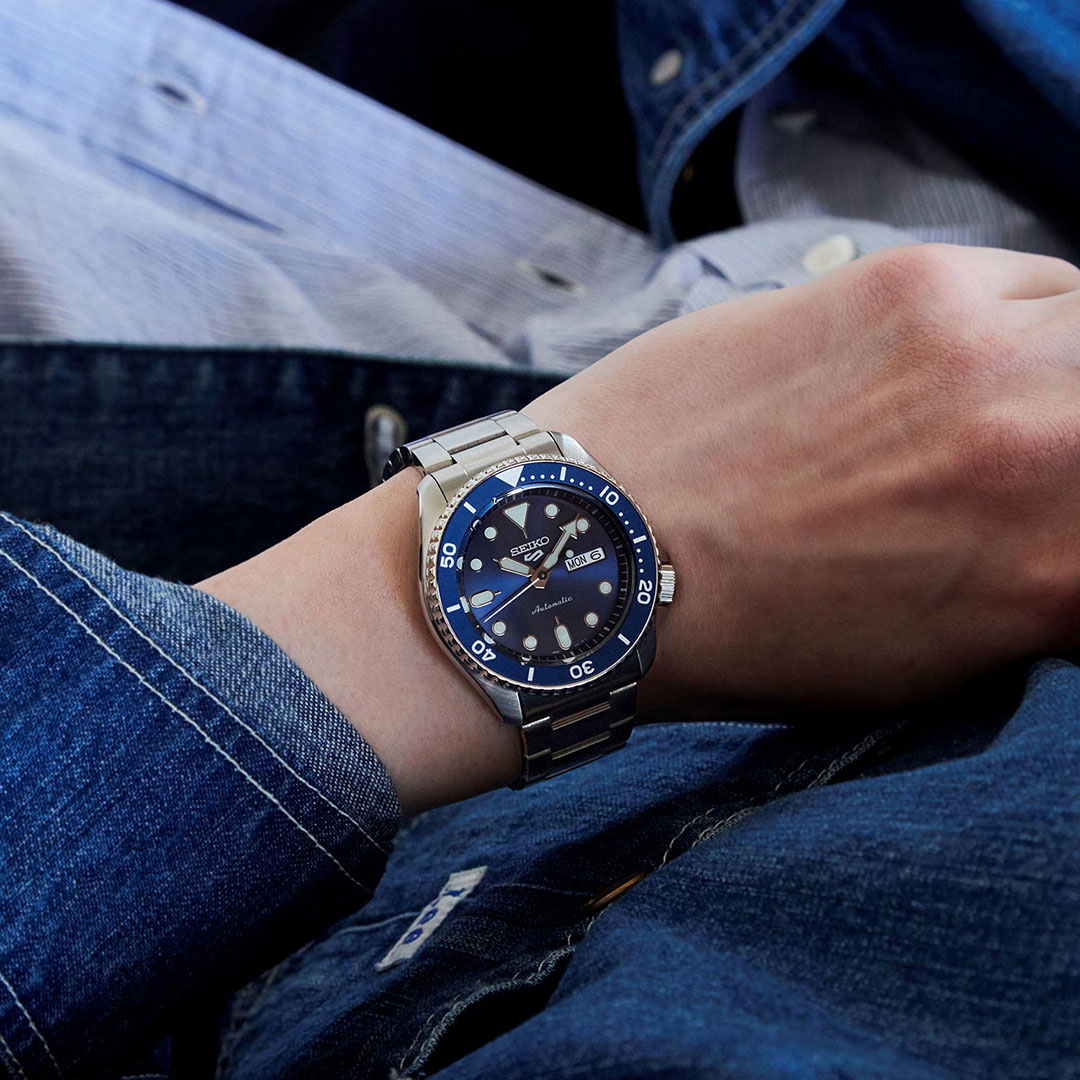 Bilde nummer 3 av Seiko, 5 Sports Automatic herreklokke med stållenke