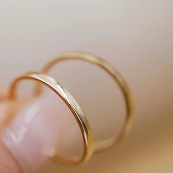 Bilde nummer 4 av Pan Jewelry, Øreringer i 585 gult gull med 22 mm i diameter