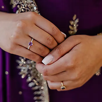 Bilde nummer 4 av Aurora diamantring i 585 gult gull med diamanter 0,10 ct og ametyst