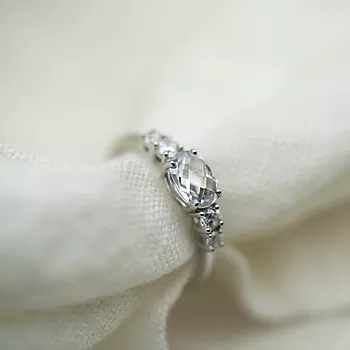 Bilde nummer 2 av Pan Jewelry, Ring i 925 sølv med zirkonia