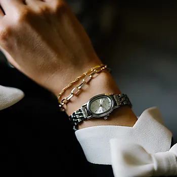 Bilde nummer 3 av Dameklokke med oval skive