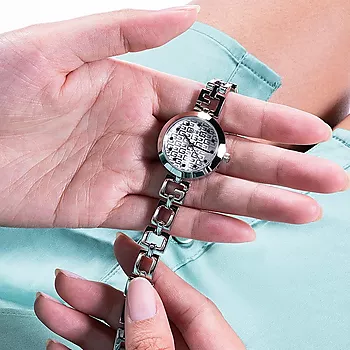 Bilde nummer 3 av Guess, Work Life dameklokke med sølvfarget stållenke