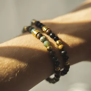 Bilde nummer 3 av Alexander, Armbånd i stål med perlemix sort og brunt