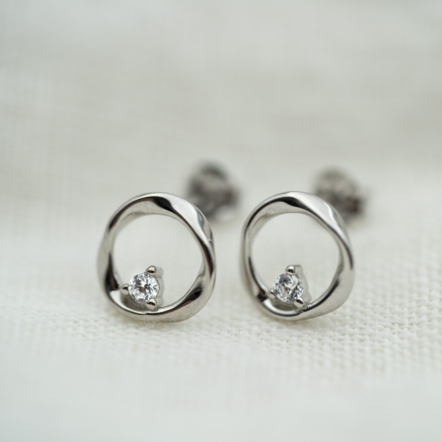 Bilde nummer 2 av Pan Jewelry, Øredobber i 925 sølv med zirkonia