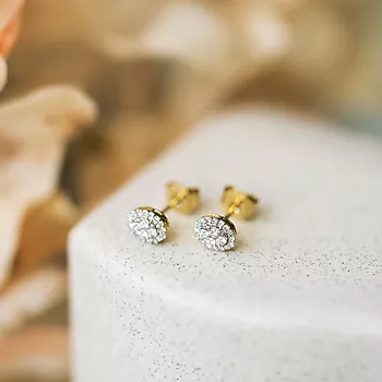 Bilde nummer 3 av Pan Jewelry, Øredobber i 585 gult gull med diamanter 0,20 ct