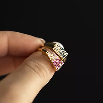 Bilde nummer 4 av Janne Formoe by Pan Jewelry, Ring i forgylt 925 sølv med rosa og hvite zirkonia