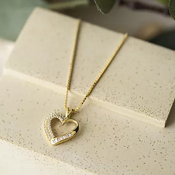 Bilde nummer 3 av Pan Jewelry, Smykke i 925 forgylt sølv med hjerte