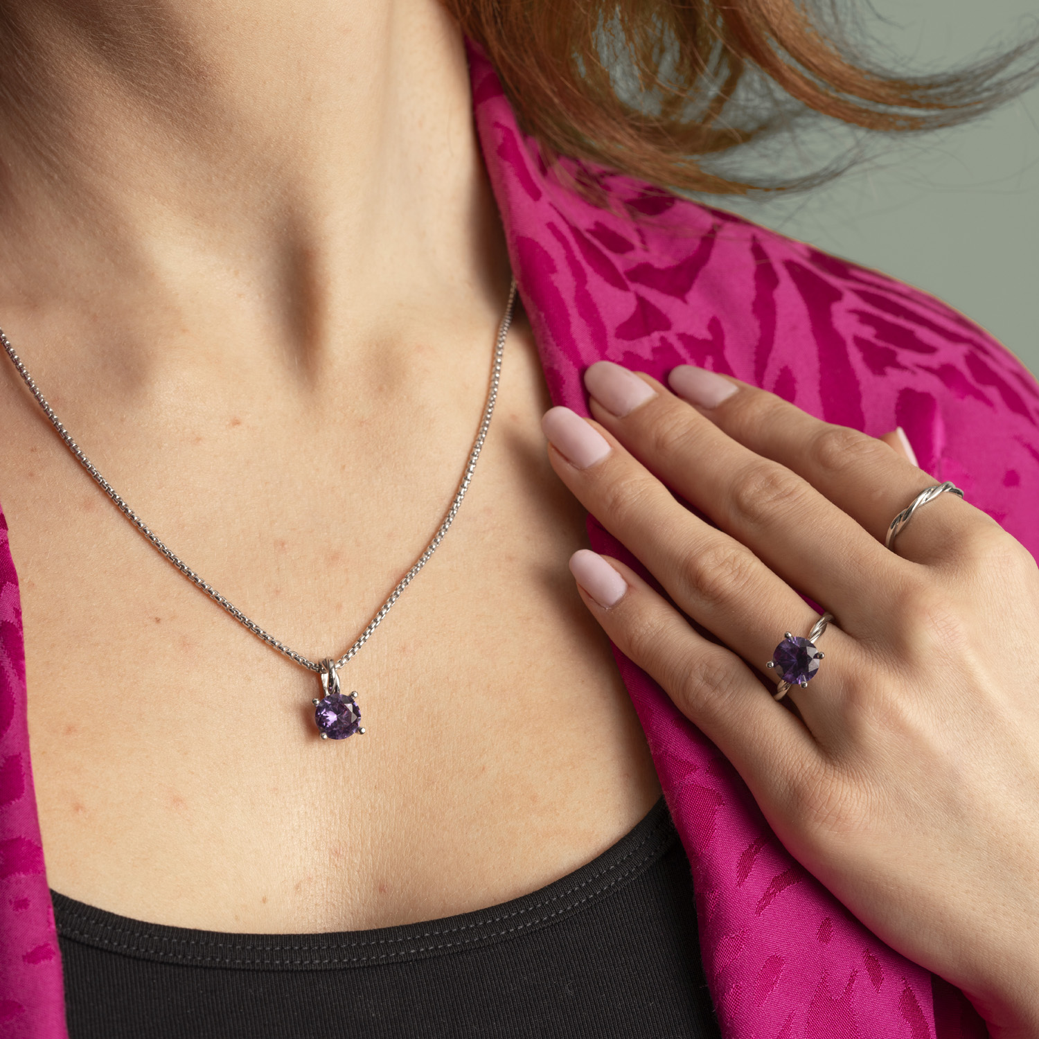 Bilde nummer 2 av Pan Jewelry Drops, Anheng i 585 hvitt gull med syntetisk Alexandritt