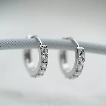 Bilde nummer 2 av Pan Jewelry, Øreringer i sølv med zirkonia
