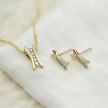 Bilde nummer 3 av Pan Jewelry, Anheng i 585 gult gull med zirkonia