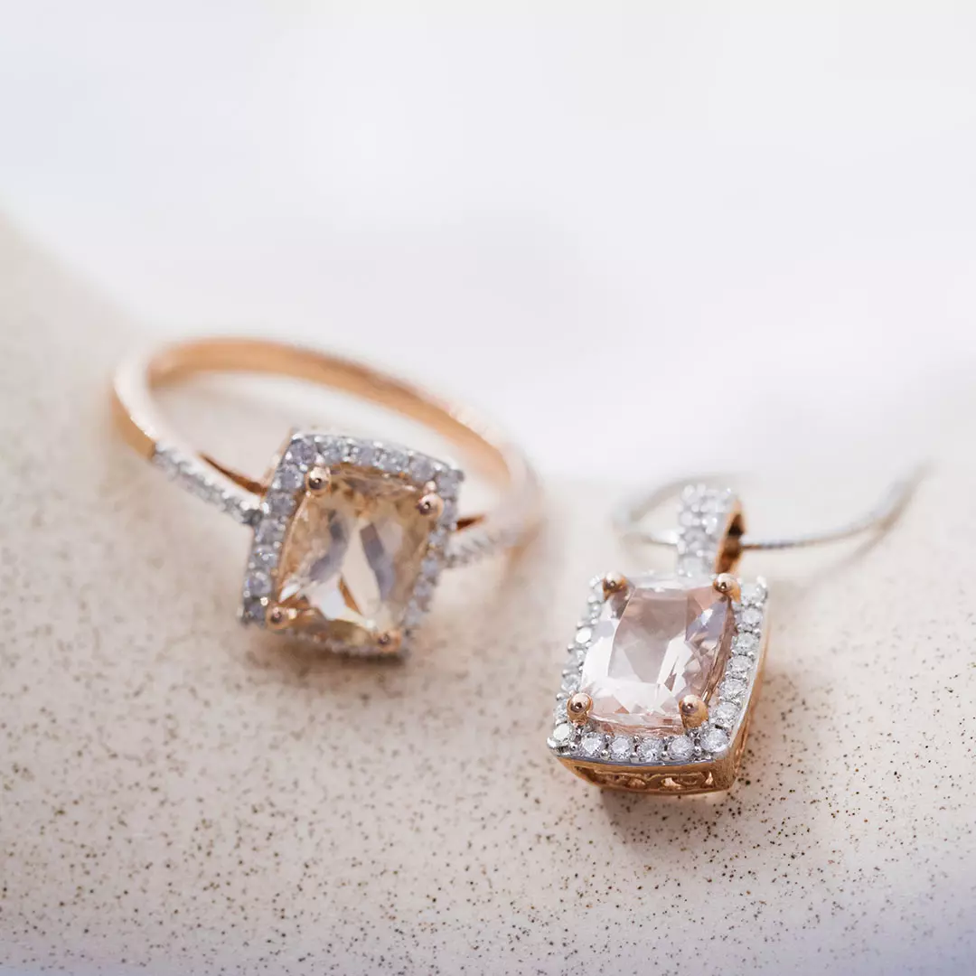 Bilde nummer 4 av Jacqueline anheng i 375 roségull med diamanter 0,20 ct med morganitt