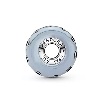 Bilde nummer 3 av Pandora Moments, Charm i 925 sølv med blått muranoglass