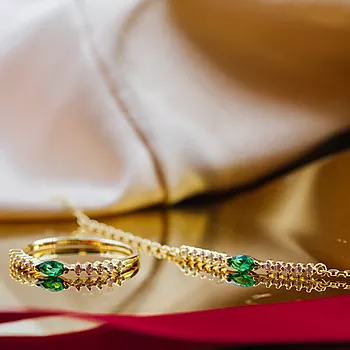 Bilde nummer 3 av Pan Jewelry, Ring i forgylt 925 sølv med grønn zirkonia