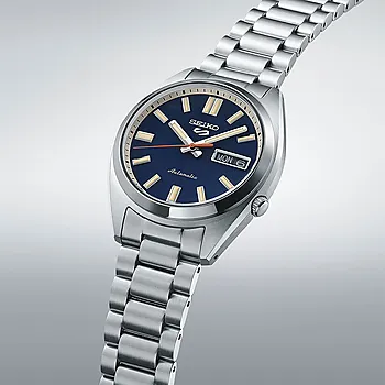 Bilde nummer 2 av Seiko, 5 Sport Automatic herreklokke i stål med lenke