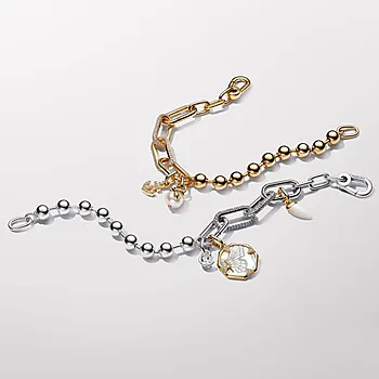 Bilde nummer 3 av Pandora Moments, Charms i 925 forgylt sølv med anker
