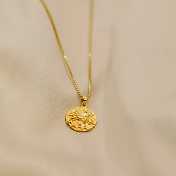 Bilde nummer 2 av Pan Jewelry, Smykke i 925 forgylt sølv med zirkonia og Tyren