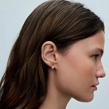 Bilde nummer 2 av Pandora Essence, Øredobber i 925 forgylt sølv og ferskvannskulturperler