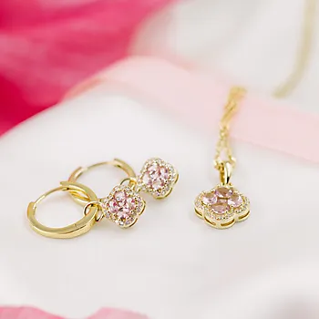 Bilde nummer 4 av Pan Jewelry, Ivy smykke i forgylt 925 sølv med rosa zirkonia
