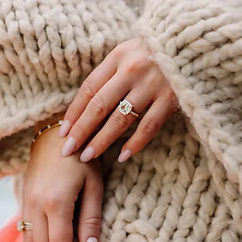 Bilde nummer 2 av Siena diamantring i 585 gull 0,27 ct med grønn ametyst
