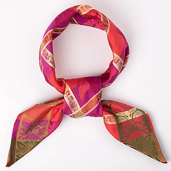 Mimmi 38 silkeskjerf i 100% silke