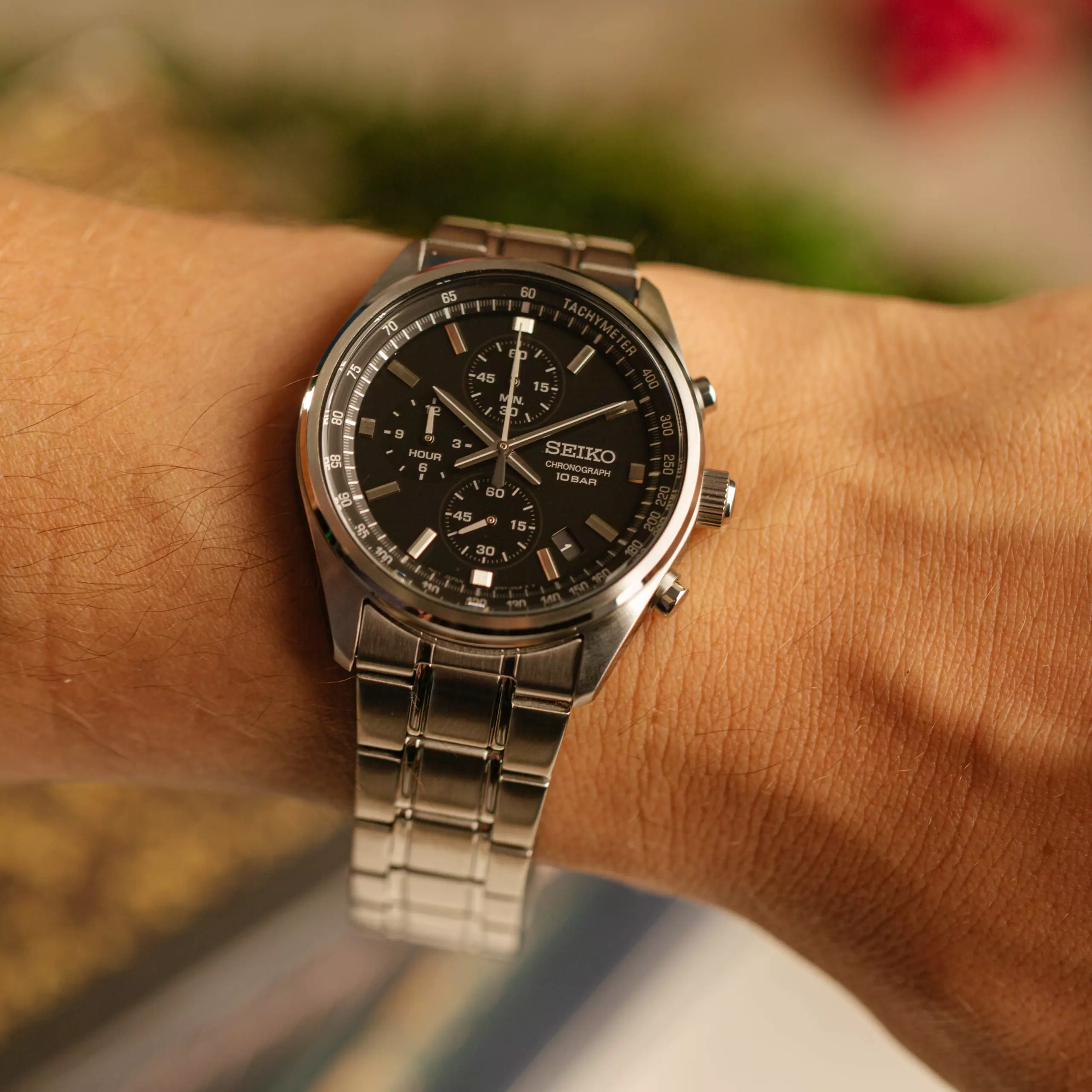 Bilde nummer 3 av Seiko, Basic herreklokke med stållenke og kronograf