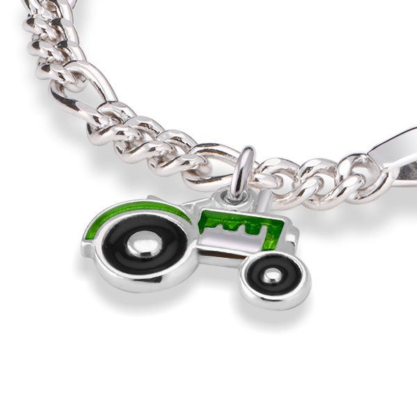 Bilde nummer 2 av Pia&Per, Armbånd i 925 sølv med graveringsplate og traktor charms i grønn emalje