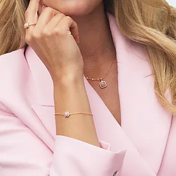 Bilde nummer 3 av Ring i 925 forgylt sølv med rosa opal