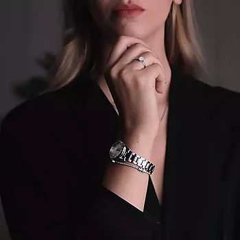 Bilde nummer 4 av Seiko, Basic dameklokke med stållenke