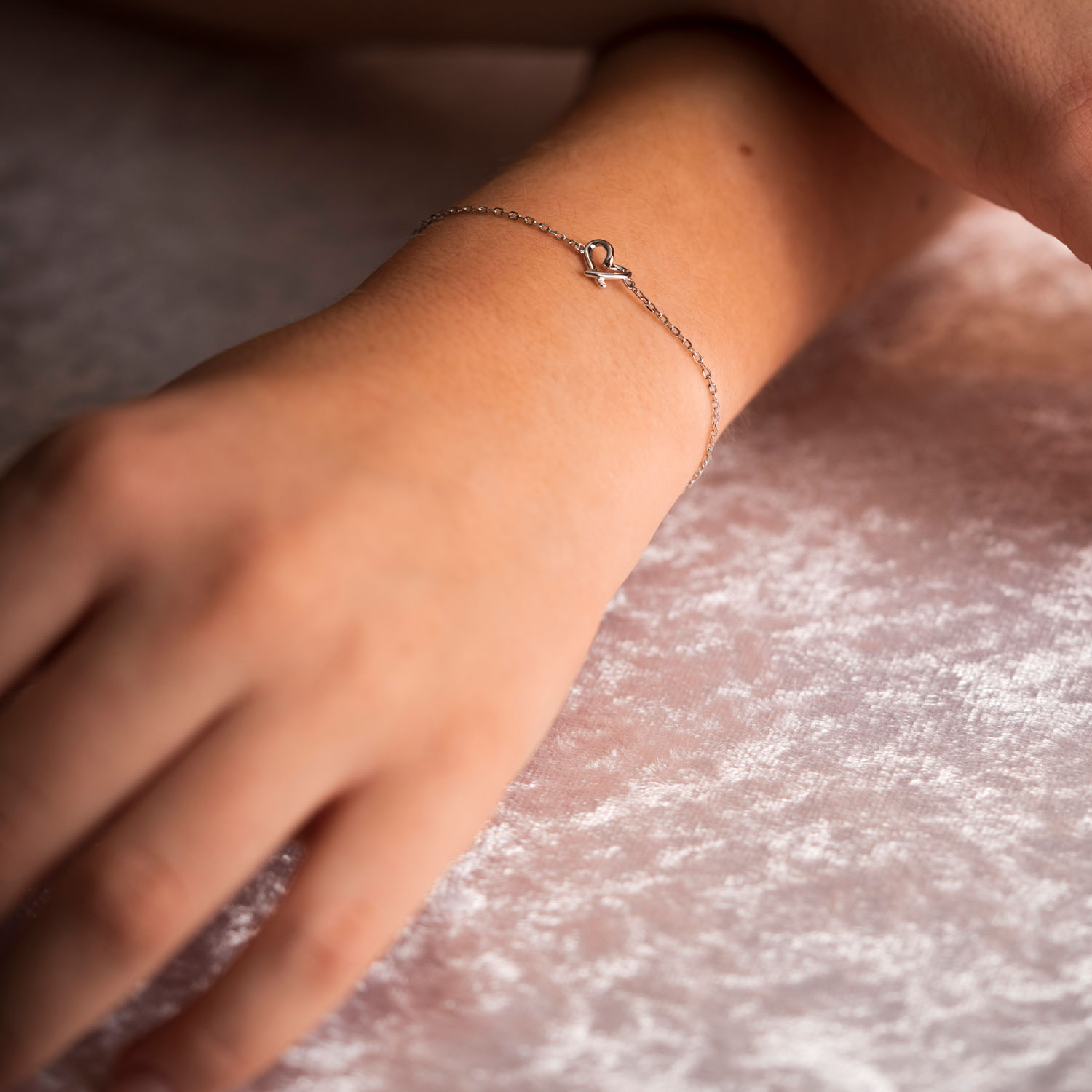 Bilde nummer 3 av Pan Jewelry, Smykkesett med armbånd og øredobber i 925 sølv med hjerte