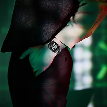 Bilde nummer 2 av Vintage klokke med digital visning