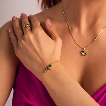 Bilde nummer 4 av Pan Jewelry, Armbånd i forgylt 925 sølv med grønne zirkonia