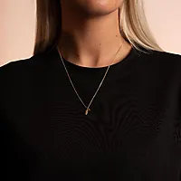 Bilde nummer 2 av Cat smykke i forgylt messing med glassperle