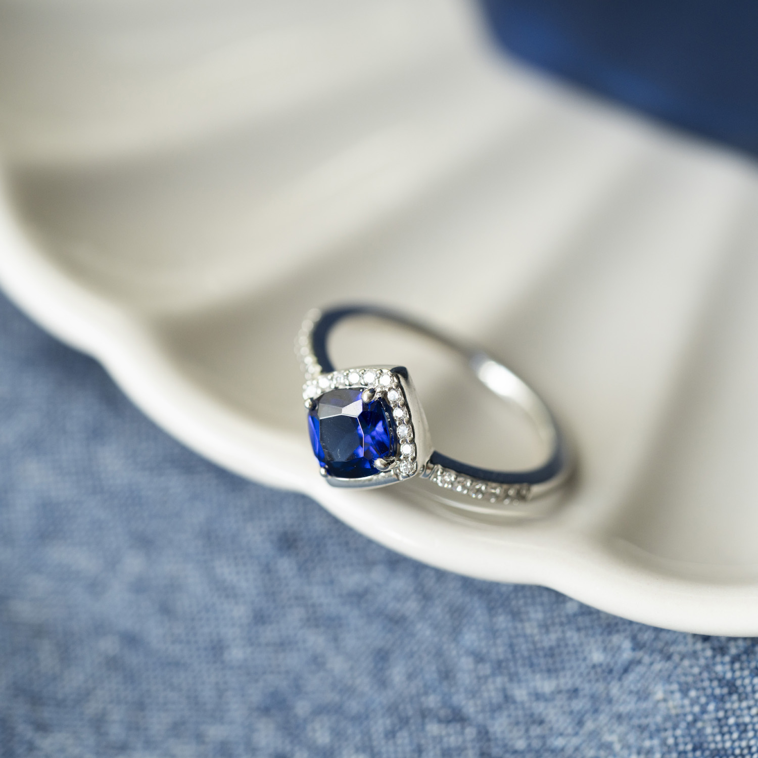 Bilde nummer 4 av Pan Jewelry, Ring i 925 sølv med blå zirkonia