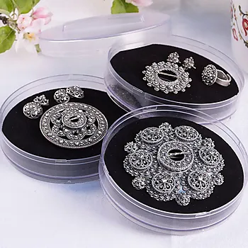 Bilde nummer 2 av Bunadskrin Hardanger