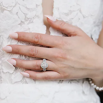 Bilde nummer 4 av Alexandra, Diamantring i 585 hvitt gull 1,12 ct