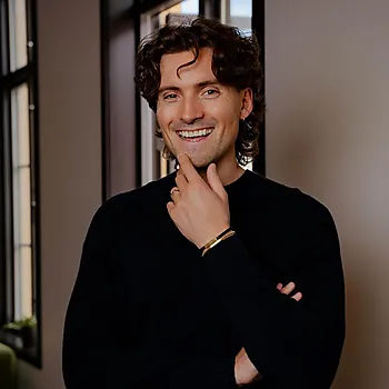 Bilde nummer 3 av Tind armbånd i sort lær