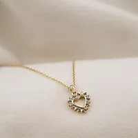 Bilde nummer 2 av Smykke til barn i 925 forgylt sølv med hjerte