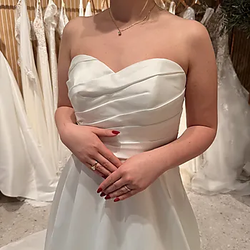 Bilde nummer 3 av En gang til brudekjole, St. Patrick