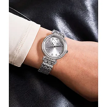 Bilde nummer 4 av Guess, Dress dameklokke med stållenke