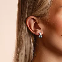 Bilde nummer 2 av Bennet øredobber i messing med zirkonia