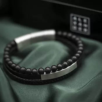 Bilde nummer 2 av Alexander, Armbånd i stål med sort skinn og onyx