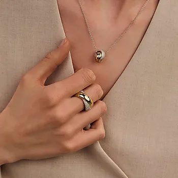 Bilde nummer 2 av Ring i 925 forgylt sølv med zirkonia